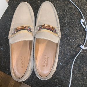 gucci loafers size 7.5 but fits more like 8.5